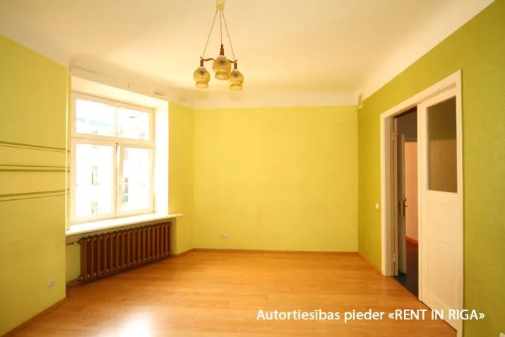 Brīvības gatve iela 85 1