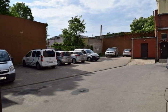 Izīrē tirdzniecības telpas, Tallinas iela 4, Rīga, Labais krasts, Centrs / 20 000 € 12