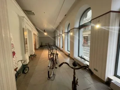 Izīrē tirdzniecības telpas, Vaļņu iela 26, Rīga, Labais krasts, Centrs / 2 550 € 3