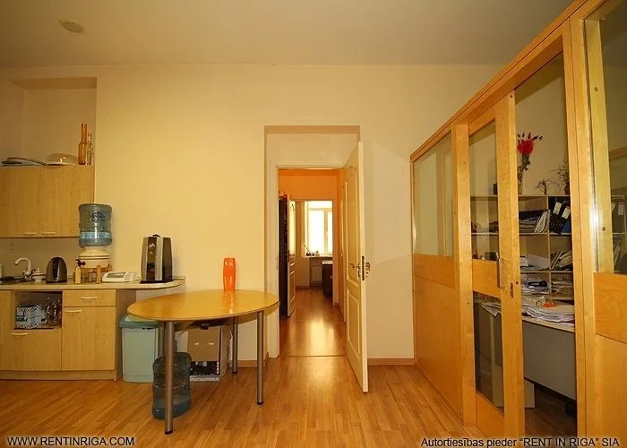Продажа офиса, Valdemāra улица 37, Rīga, Labais krasts, Centrs / 238 800 € 17