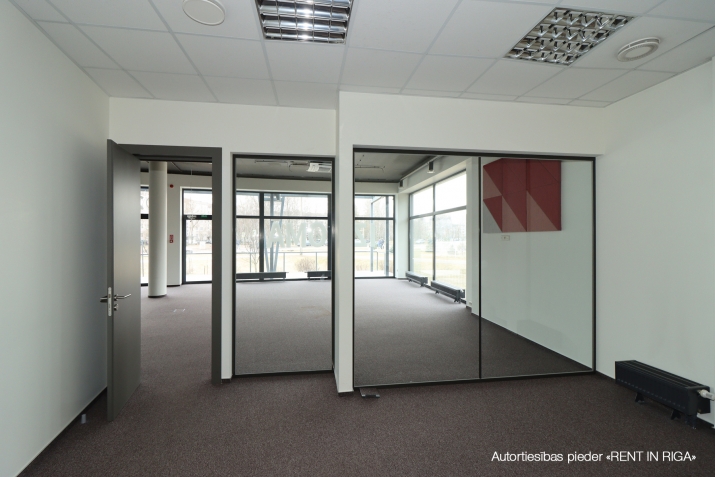 Izīrē biroju, Gunāra Astras iela 1, Rīga, Labais krasts, Purvciems / 2 560 € 9