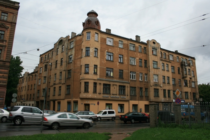 Lāčplēša iela 112 2