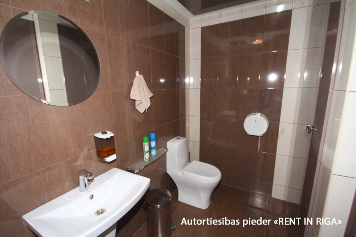 Pārdod biroju, Duntes iela 28, Rīga, Labais krasts, Centrs / 165 000 € 14