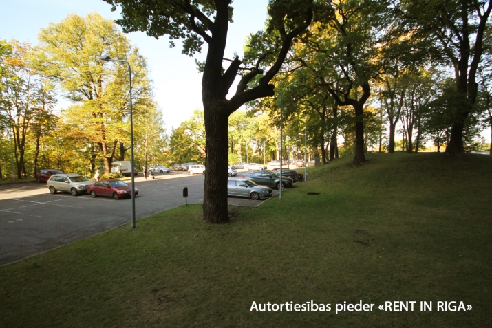 Pārdod biroju, Duntes iela 28, Rīga, Labais krasts, Centrs / 165 000 € 18