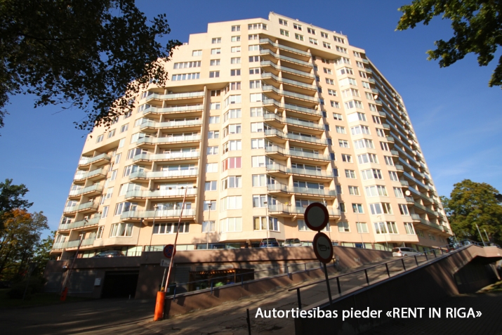 Pārdod biroju, Duntes iela 28, Rīga, Labais krasts, Centrs / 165 000 € 15