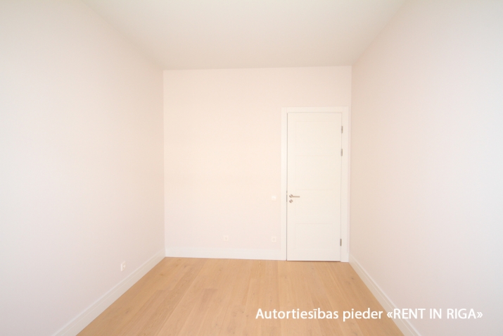 Pārdod dzīvokli, Antonijas iela 17A, Rīga, Labais krasts, Centrs / 400 000 € 8