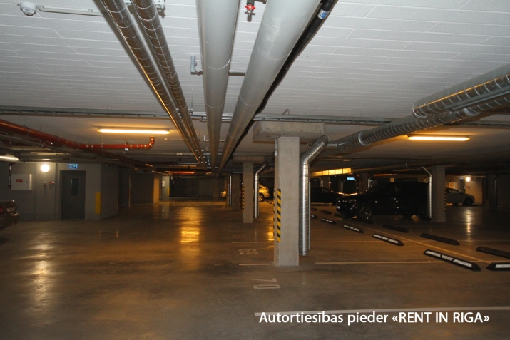 Pārdod dzīvokli, Antonijas iela 17A, Rīga, Labais krasts, Centrs / 400 000 € 15