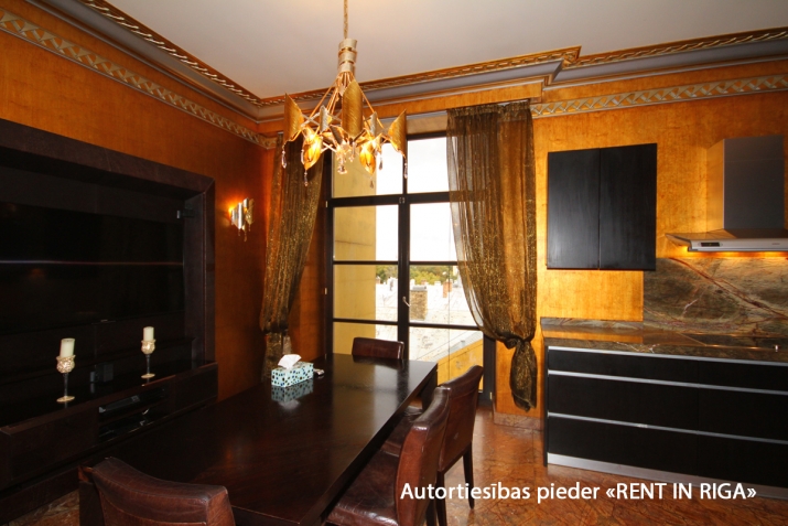 Izīrē dzīvokli, Brīvības bulvāris 19, Rīga, Labais krasts, Centrs / 1 600 € 11
