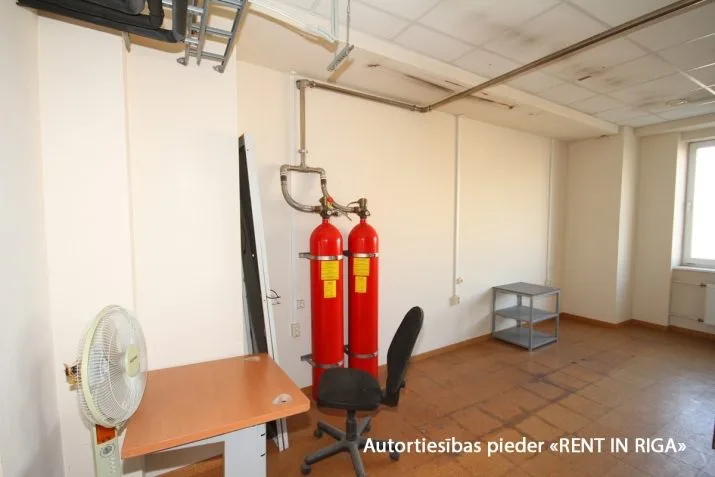Office For Rent, Brīvības street 148a, Rīga, Labais krasts, Centrs / 2 300 € 24