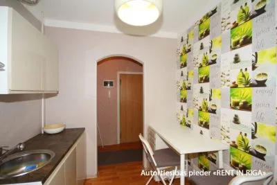 Izīrē dzīvokli, Mazā Piena iela 6, Rīga, Labais krasts, Centrs / 380 € 7