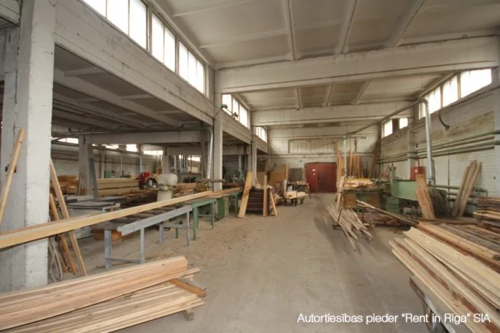 Priedaines iela 19 4