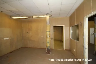 Izīrē tirdzniecības telpas, Brīvības iela 224, Rīga, Labais krasts, Teika / 2 425 € 17
