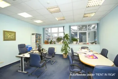 Pārdod namīpašums, Gunāra Astras iela 3, Rīga, Labais krasts, Purvciems / 3 350 000 € 23