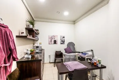 Pārdod tirdzniecības telpas, Bruņinieku iela 28, Rīga, Labais krasts, Centrs / 220 000 € 10