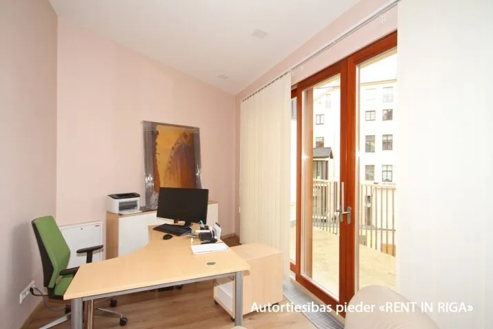 Pārdod biroju, Nikolaja Rēriha iela 1, Rīga, Labais krasts, Centrs / 475 000 € 10