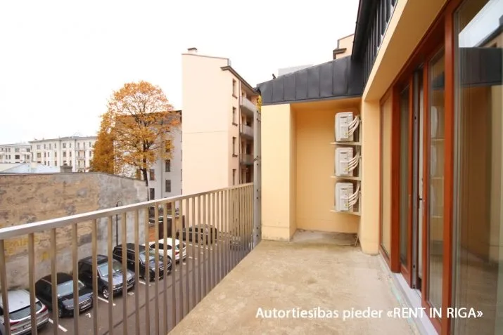 Pārdod biroju, Nikolaja Rēriha iela 1, Rīga, Labais krasts, Centrs / 475 000 € 12