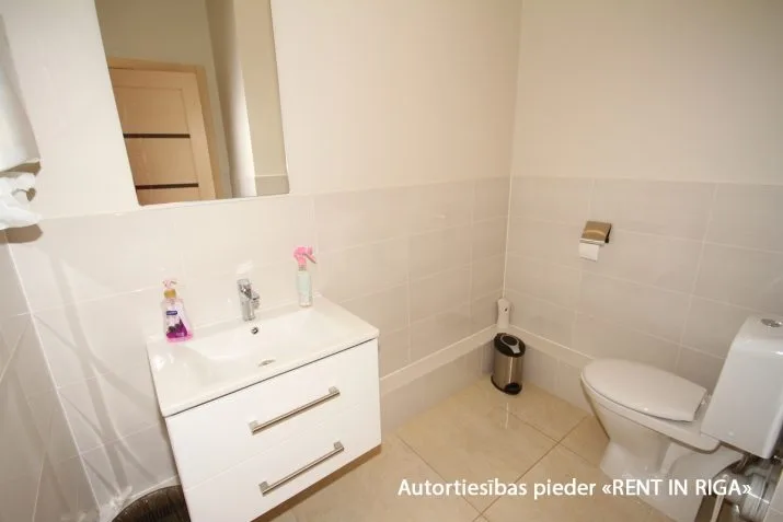 Pārdod biroju, Nikolaja Rēriha iela 1, Rīga, Labais krasts, Centrs / 475 000 € 15