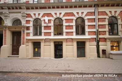 Продажа коммерческой недвижимости, Alfrēda Kalniņa улица 1, Rīga, Labais krasts, Centrs / 99 000 € 1