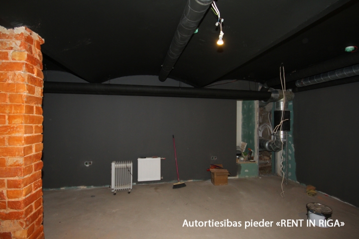 Pārdod tirdzniecības telpas, Alfrēda Kalniņa iela 1, Rīga, Labais krasts, Centrs / 150 000 € 6