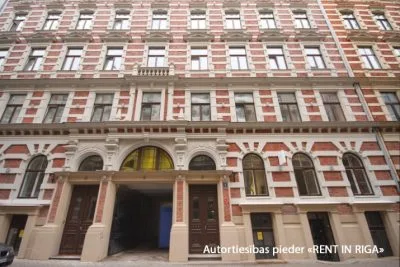 commercial premises For Rent, Alfrēda Kalniņa street 1, Rīga, Labais krasts, Centrs / 1 304 € 12
