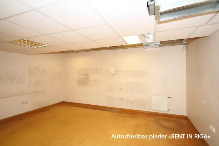 Izīrē biroju, Brīvības iela 148a, Rīga, Labais krasts, Centrs / 3 672 € 23