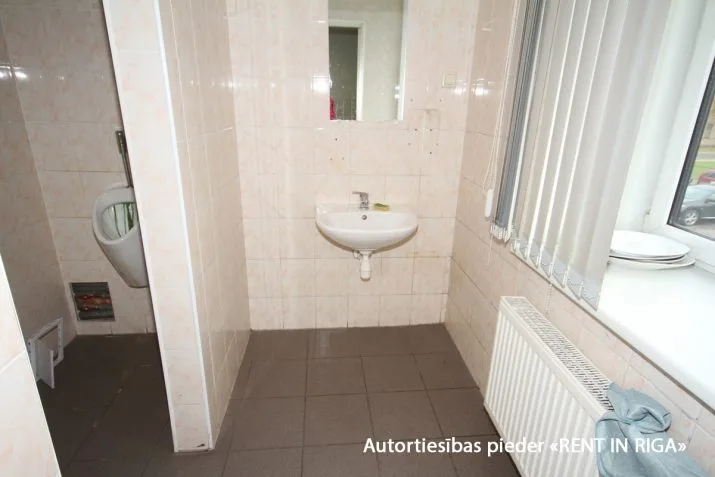 Izīrē biroju, Brīvības iela 148a, Rīga, Labais krasts, Centrs / 3 672 € 11