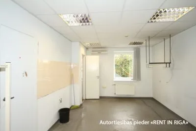Izīrē biroju, Brīvības iela 148a, Rīga, Labais krasts, Centrs / 3 672 € 17