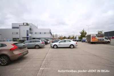 Izīrē tirdzniecības telpas, Tīraines iela 15, Rīga, Kreisais krasts, Ziepniekkalns / 3 150 € 3