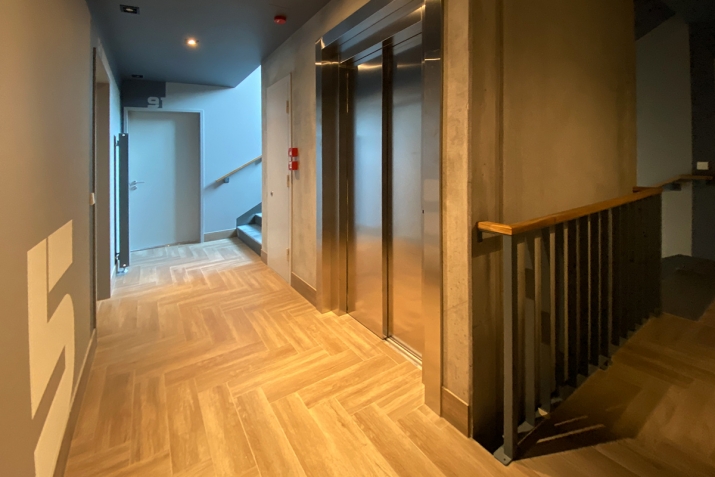 Pārdod dzīvokli, Rupniecības iela 25, Rīga, Labais krasts, Centrs / 350 000 € 15