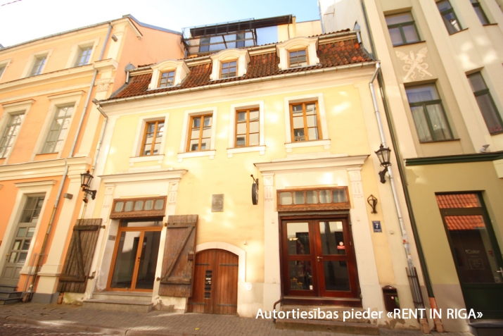 Izīrē biroju, Palasta iela 7, Rīga, Labais krasts, Vecrīga / 1 393 € 14