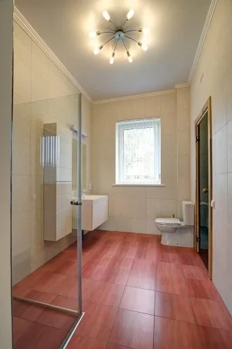 Izīrē māju, Kungu iela 8, Babītes novads, Babītes pagasts, Dzilnuciems / 1 350 € 10