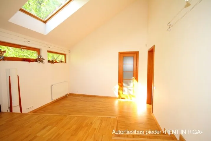 Apartment For Rent, Ezermalas street 18b, Rīga, Labais krasts, Mežaparks / 2 100 € 16