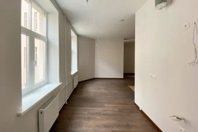 Pārdod dzīvokli, Tērbatas iela 33, Rīga, Labais krasts, Centrs / 80 000 € 4