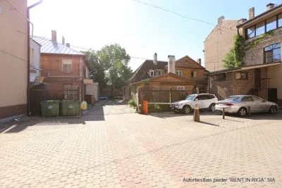 Izīrē biroju, Jēzusbaznīcas iela 7a, Rīga, Labais krasts, Centrs / 9 000 € 40