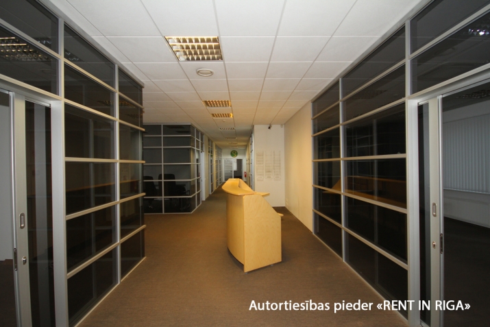 Lielirbes iela 3 2