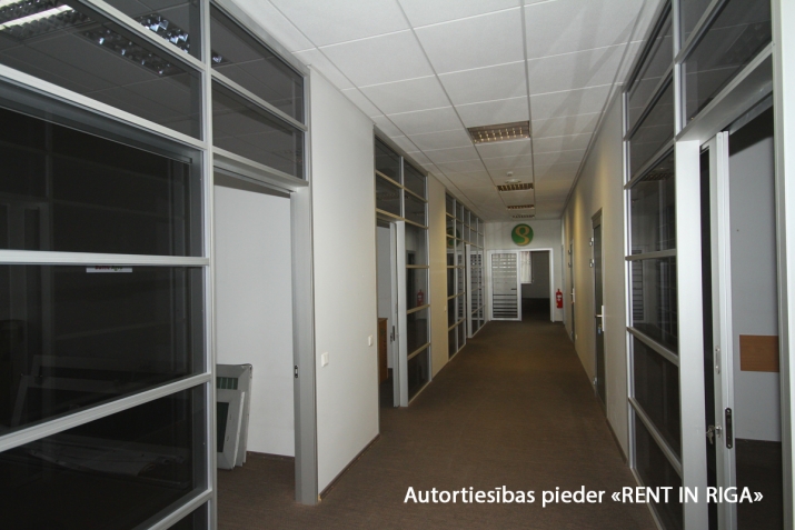 Lielirbes iela 3 5