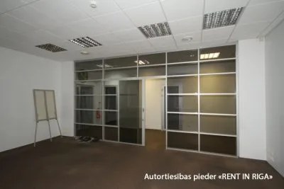 Izīrē biroju, Lielirbes iela 3, Rīga, Šampēteris / 3150 € 7