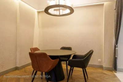 Pārdod dzīvokli, Zaubes iela 3, Rīga, Labais krasts, Centrs / 295 000 € 8