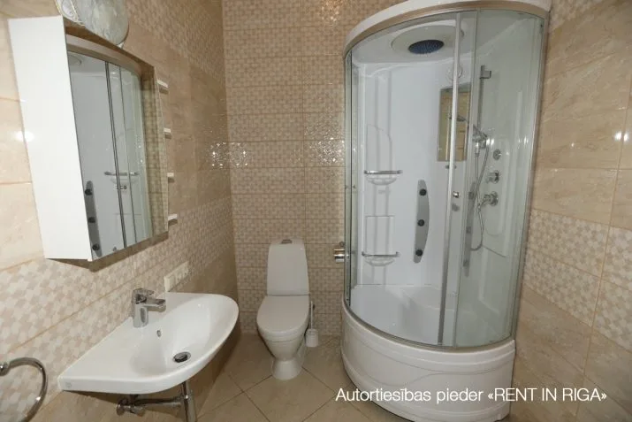 Apartment For Rent, Baznīcas street 26a, Rīga, Labais krasts, Centrs / 700 € 12