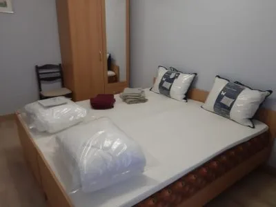 Izīrē dzīvokli, Lāčplēša iela 52A, Rīga, Labais krasts, Centrs / 580 € 6