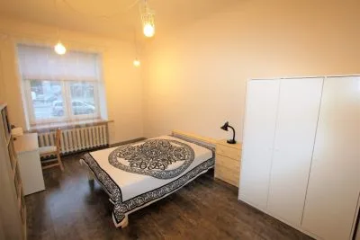 Izīrē dzīvokli, Valdemāra iela 106, Rīga, Labais krasts, Centrs / 500 € 7