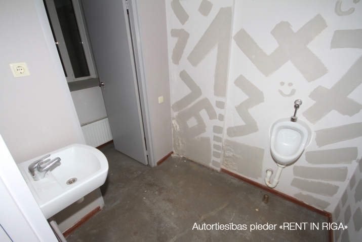 Аренда коммерческой недвижимости, Peitavas улица 5, Rīga, Labais krasts, Vecrīga / 3 828 € 12
