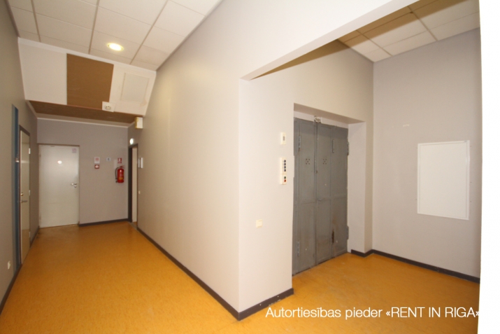 Office For Rent, Mazā krasta street 83, Rīga, Labais krasts, Krasta masīvs / 1 251 € 11