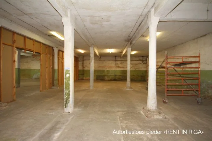 commercial premises For Rent, Duntes street 11, Rīga, Labais krasts, Centrs / 1 665 € 11