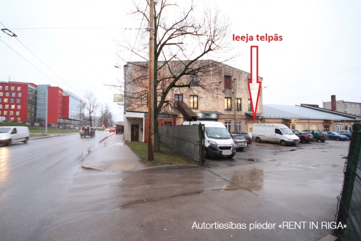 Attēls 1 no 13