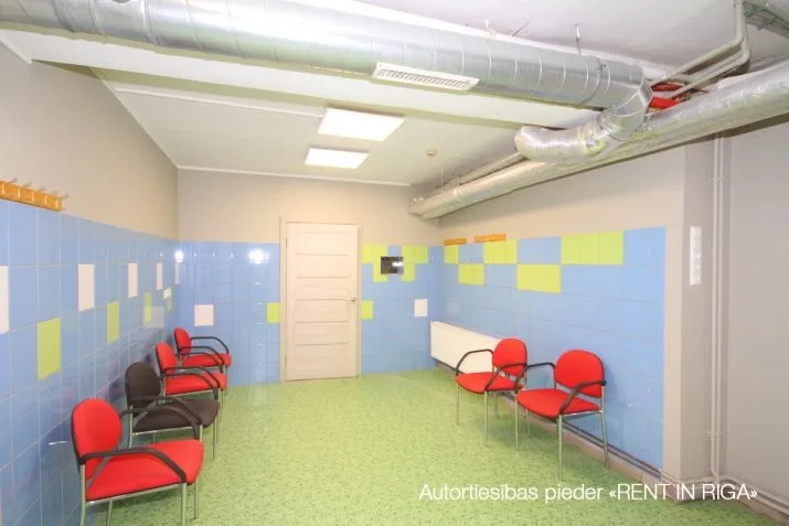 commercial premises For Rent, A.Saharova street 13a, Rīga, Labais krasts, Pļavnieki / 698 € 12