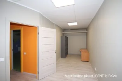 commercial premises For Rent, A.Saharova street 13a, Rīga, Labais krasts, Pļavnieki / 698 € 8