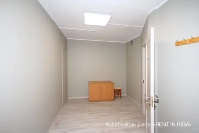 commercial premises For Rent, A.Saharova street 13a, Rīga, Labais krasts, Pļavnieki / 698 € 9