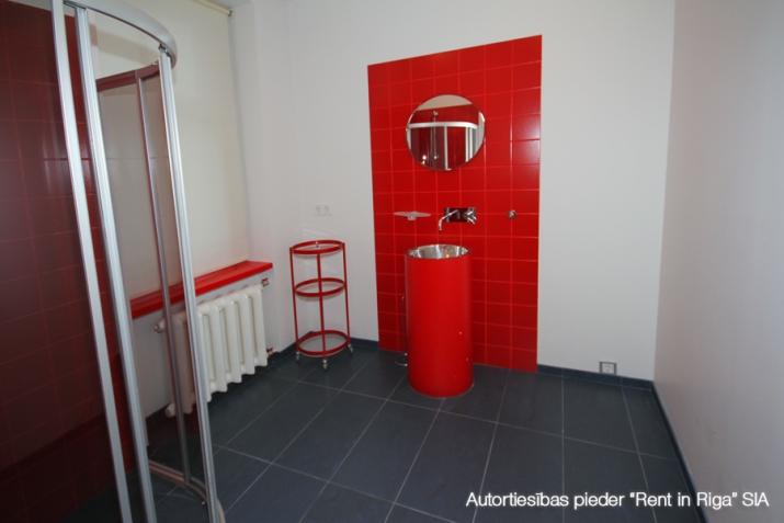 Izīrē biroju, Barona iela 36, Rīga, Labais krasts, Centrs / 1 738 € 11