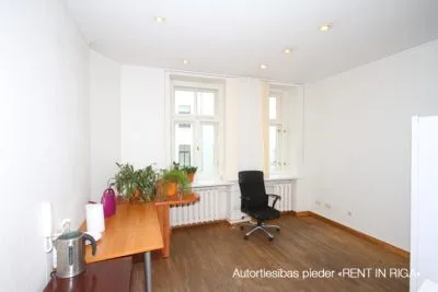 Izīrē biroju, Blaumaņa iela 5a, Rīga, Centrs / 705 € 3